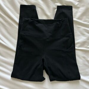 Fabletics Pure Luxe High Waisted 7/8 Leggings